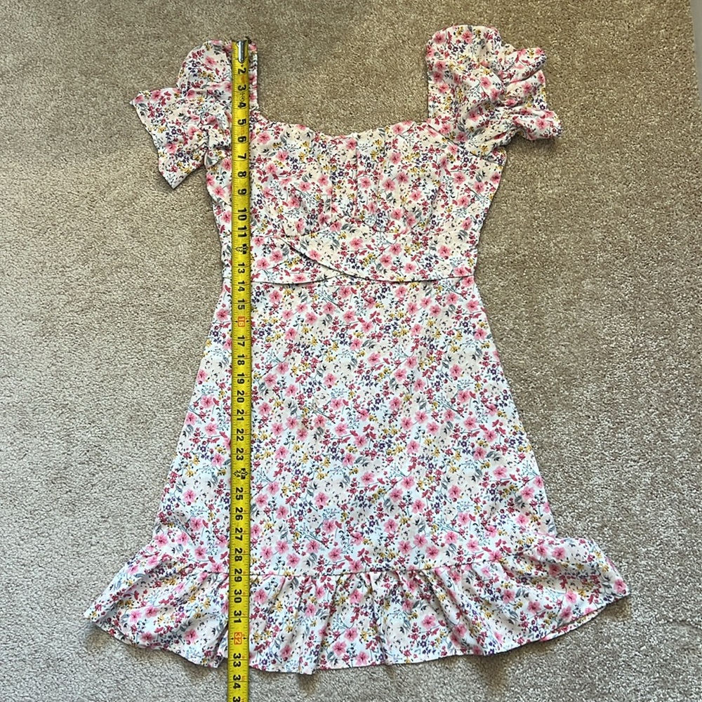 SHEIN Allover Floral Pink and White Ruched Mini Dress Size Small - Picture 7 of 9